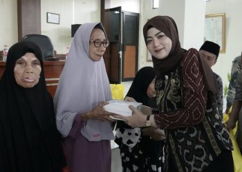 20 Lansia Terlantar di Cilegon Terima Bantuan Makanan Bergizi Selama 39 Hari